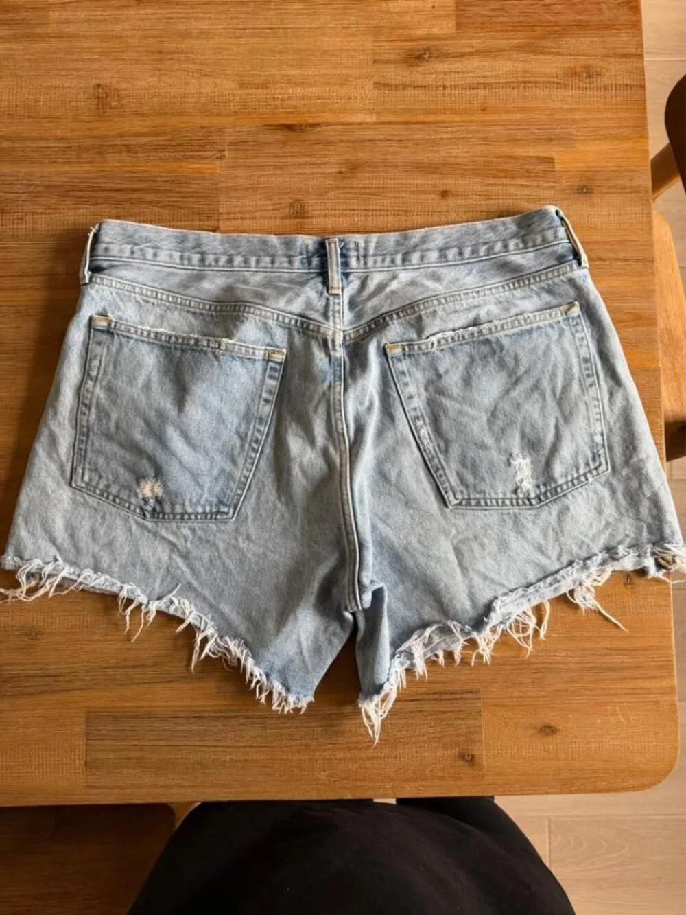 AGOLDE Parker Long Denim Shorts Size 33 Light Wash Frayed Distressed Cutoff High